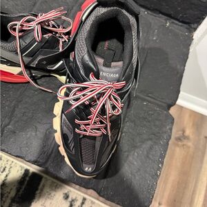 Balenciaga Chunky Runner Sneaker in Black, Red & Tan